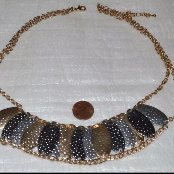 Metal Oval Disks, Silver, Gold, Dark Gray Bib #necklace #jewelry #fashion - Picture 2 of 4